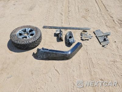 Zdjęcie 12 z 13 samochodu: 2016 TOYOTA TACOMA TRD SPORT VIN:5TFCZ5AN9GX020260 - miniatura