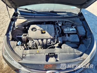 Zdjęcie 11 z 12 samochodu: 2020 HYUNDAI ELANTRA SEL VIN:5NPD84LF6LH575079 - miniatura