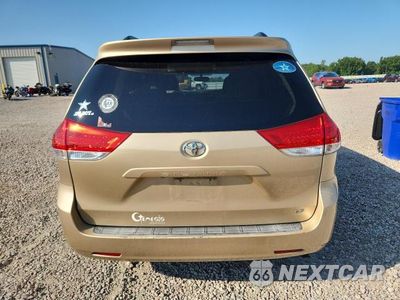 Zdjęcie 6 z 13 samochodu: 2012 TOYOTA SIENNA LE VIN:5TDKK3DCXCS206503 - miniatura