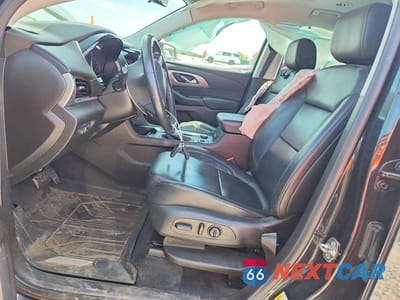 Zdjęcie 7 z 13 samochodu: 2021 CHEVROLET TRAVERSE LT VIN:1GNEVHKW2MJ246627 - miniatura