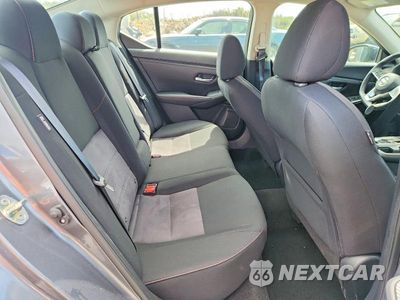 Zdjęcie 10 z 12 samochodu: 2020 NISSAN SENTRA SR VIN:3N1AB8DV1LY258222 - miniatura