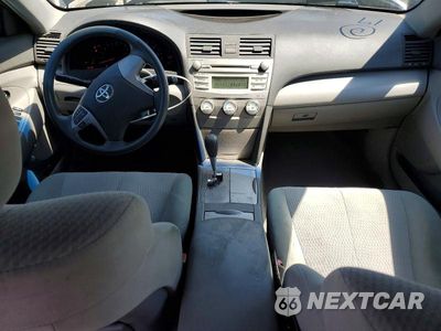 Zdjęcie 8 z 12 samochodu: 2010 TOYOTA CAMRY LE VIN:4T4BF3EK8AR060753 - miniatura