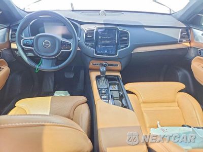 Zdjęcie 8 z 13 samochodu: 2018 VOLVO XC90 T6 VIN:YV4A22PL0J1372022 - miniatura