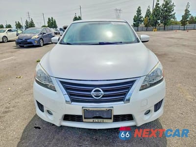 Piąte zdjęcie samochodu w środku: 2013 NISSAN SENTRA S VIN:3N1AB7AP5DL785923 - miniatura