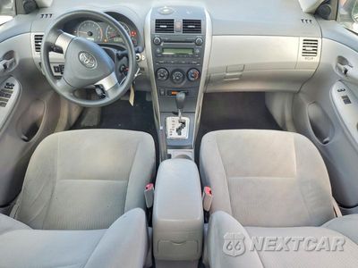 Zdjęcie 8 z 12 samochodu: 2010 TOYOTA COROLLA LE VIN:2T1BU4EE7AC276529 - miniatura
