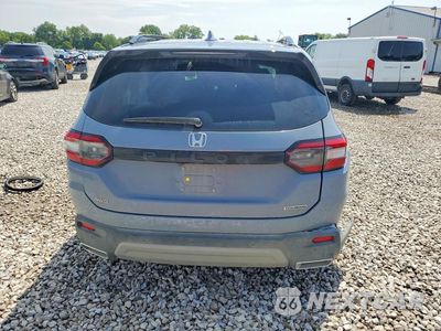 Zdjęcie 6 z 13 samochodu: 2025 HONDA PILOT TOURING VIN:5FNYG1H74SB174888 - miniatura