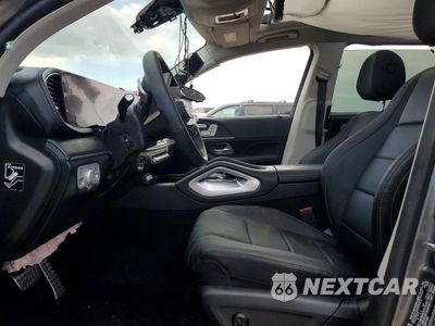Zdjęcie 7 z 13 samochodu: 2026 MERCEDES-BENZ GLS 450 4MATIC VIN:4JGFF5KE1TB501174 - miniatura