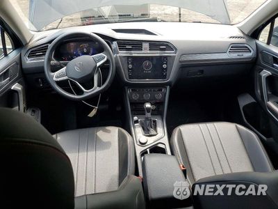 Zdjęcie 8 z 13 samochodu: 2024 VOLKSWAGEN TIGUAN WOLFSBURG VIN:3VVAB7AX0RM226408 - miniatura