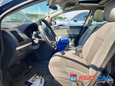 Zdjęcie 7 z 12 samochodu: 2012 NISSAN SENTRA 2.0 VIN:3N1AB6AP3CL784570 - miniatura
