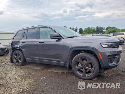 Czwarte zdjęcie samochodu z boku: 2025 JEEP GRAND CHEROKEE LAREDO VIN:1C4RJHAG2S8742886 - miniatura
