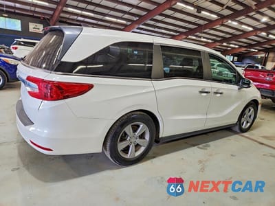 Trzecie zdjęcie samochodu z tyłu: 2020 HONDA ODYSSEY EXL VIN:5FNRL6H79LB051862 - miniatura
