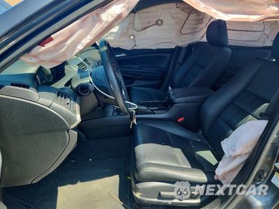 Zdjęcie 7 z 12 samochodu: 2012 HONDA ACCORD SE VIN:1HGCP2F61CA128246 - miniatura