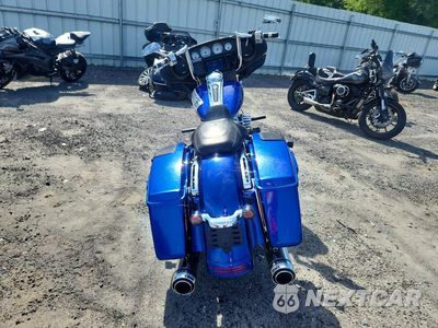 Czwarte zdjęcie samochodu z boku: 2019 HARLEY-DAVIDSON FLHX VIN:1HD1KBC12KB620210 - miniatura