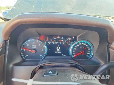 Zdjęcie 9 z 13 samochodu: 2017 CHEVROLET TAHOE K1500 LT VIN:1GNSKBKC6HR381924 - miniatura
