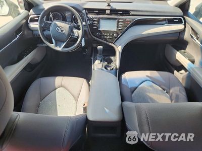 Zdjęcie 8 z 12 samochodu: 2018 TOYOTA CAMRY LE VIN:4T1B11HK5JU514465 - miniatura