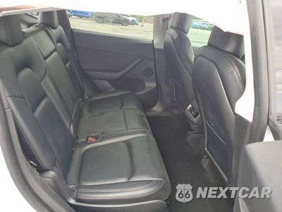 Zdjęcie 10 z 12 samochodu: 2022 TESLA MODEL Y VIN:7SAYGAEE6NF316538 - miniatura