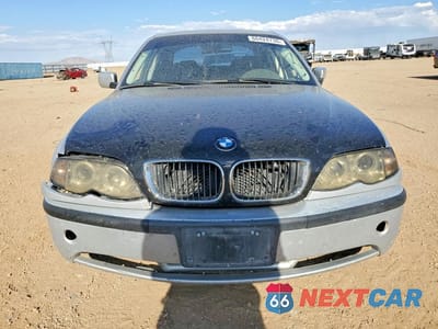 Piąte zdjęcie samochodu w środku: 2002 BMW 3ER I VIN:WBAEV53472KM24220 - miniatura