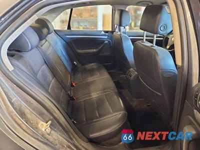 Zdjęcie 10 z 12 samochodu: 2005 VOLKSWAGEN NEW JETTA TDI OPTION PACKAGE 1 VIN:3VWST71K25M644173 - miniatura