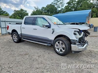Czwarte zdjęcie samochodu z boku: 2023 FORD F150 SUPERCREW VIN:1FTEW1CP6PKD54980 - miniatura