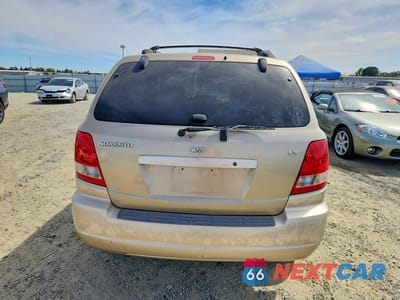 Zdjęcie 6 z 14 samochodu: 2003 KIA SORENTO LX VIN:KNDJD733835049719 - miniatura