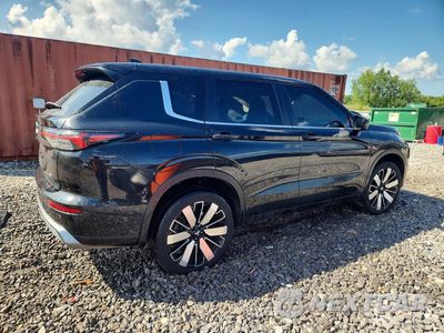 Trzecie zdjęcie samochodu z tyłu: 2025 MITSUBISHI OUTLANDER SE VIN:JA4J3VA81SZ028301 - miniatura