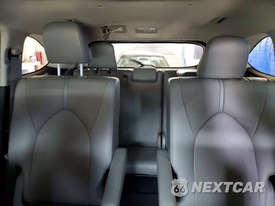 Zdjęcie 10 z 13 samochodu: 2021 TOYOTA HIGHLANDER LIMITED VIN:5TDDZRBH1MS123971 - miniatura