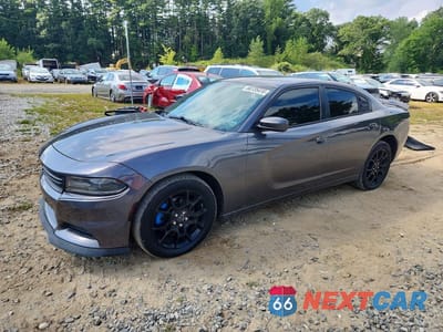2015 DODGE CHARGER SE 2C3CDXFG1FH806372 - główne zdjęcie licytacji z USA - miniatura