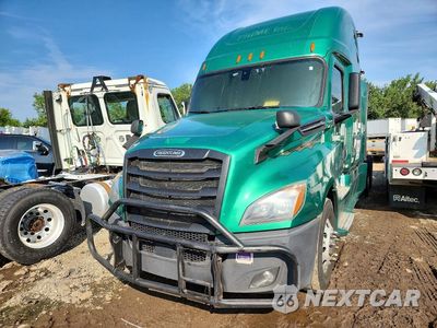 2019 FREIGHTLINER CASCADIA 126