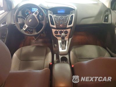 Zdjęcie 8 z 12 samochodu: 2013 FORD FOCUS SE VIN:1FADP3F26DL166542 - miniatura