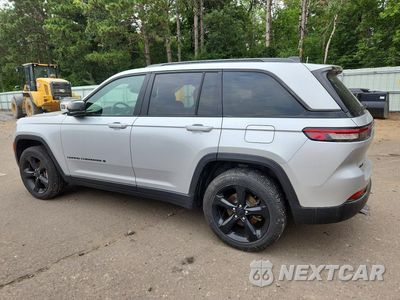Drugie zdjęcie samochodu z przodu: 2024 JEEP GRAND CHEROKEE LAREDO VIN:1C4RJHAG3R8590644 - miniatura
