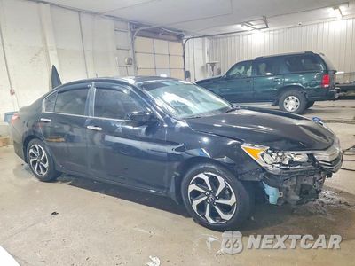 Czwarte zdjęcie samochodu z boku: 2017 HONDA ACCORD EX VIN:1HGCR2F7XHA040497 - miniatura