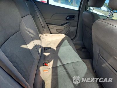 Zdjęcie 10 z 12 samochodu: 2015 CHEVROLET MALIBU LS VIN:1G11B5SL6FU152278 - miniatura