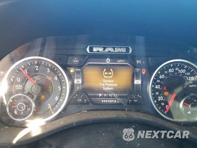 Zdjęcie 9 z 12 samochodu: 2020 RAM 1500 BIG HORN/LONE STAR VIN:1C6SRFFT6LN125702 - miniatura