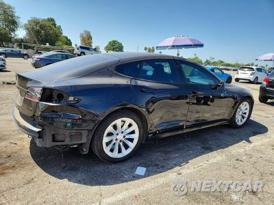 Trzecie zdjęcie samochodu z tyłu: 2018 TESLA MODEL S VIN:5YJSA1E28JF265306 - miniatura