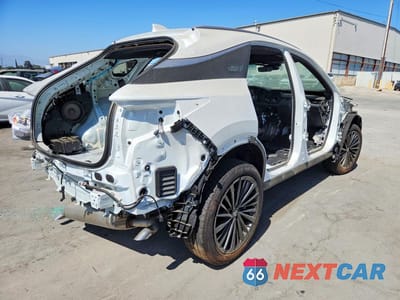 Trzecie zdjęcie samochodu z tyłu: 2026 LEXUS RX 350 PREMIUM VIN:2T2BAMBA3TC079446 - miniatura
