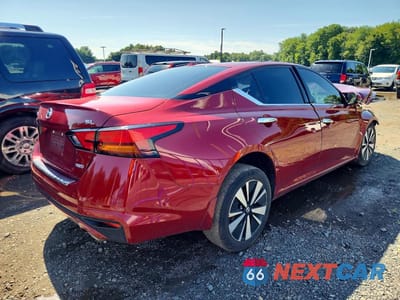 Trzecie zdjęcie samochodu z tyłu: 2021 NISSAN ALTIMA SL VIN:1N4BL4EW0MN421140 - miniatura