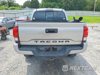 Zdjęcie 6 z 12 samochodu: 2018 TOYOTA TACOMA SR V6 VIN:3TMCZ5AN4JM167504 - miniatura