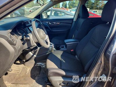 Zdjęcie 7 z 13 samochodu: 2017 NISSAN ROGUE SV VIN:5N1AT2MV7HC877331 - miniatura