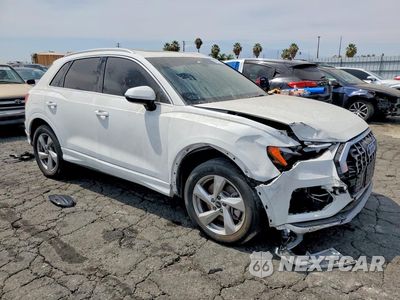 Czwarte zdjęcie samochodu z boku: 2021 AUDI Q3 PREMIUM 40 VIN:WA1AUCF31M1089213 - miniatura