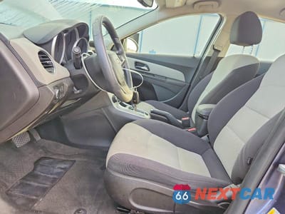 Zdjęcie 7 z 12 samochodu: 2013 CHEVROLET CRUZE LS VIN:1G1PA5SH0D7310926 - miniatura