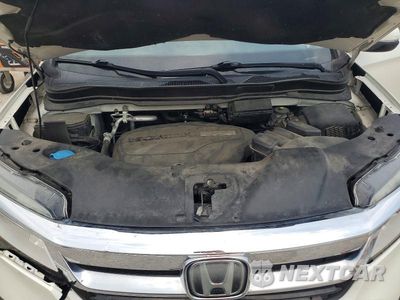 Zdjęcie 11 z 12 samochodu: 2019 HONDA PILOT TOURING VIN:5FNYF6H94KB034552 - miniatura
