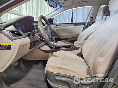 Zdjęcie 7 z 12 samochodu: 2016 HYUNDAI SONATA SE VIN:5NPE24AF2GH314644 - miniatura