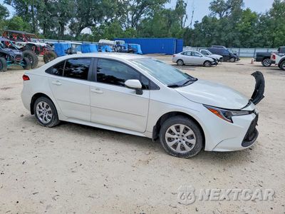 Czwarte zdjęcie samochodu z boku: 2021 TOYOTA COROLLA LE VIN:JTDEPMAE0MJ126717 - miniatura