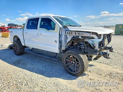 Czwarte zdjęcie samochodu z boku: 2023 FORD F150 SUPERCREW VIN:1FTFW1E51PFB70796 - miniatura