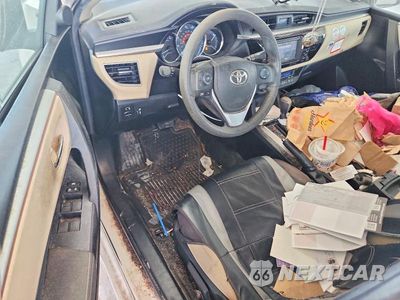 Zdjęcie 8 z 12 samochodu: 2016 TOYOTA COROLLA LE VIN:5YFBURHE4GP530831 - miniatura