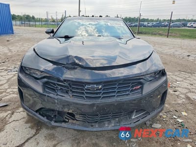 Piąte zdjęcie samochodu w środku: 2021 CHEVROLET CAMARO LS VIN:1G1FB1RS4M0105847 - miniatura