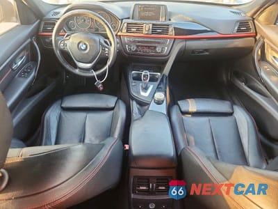 Zdjęcie 8 z 12 samochodu: 2013 BMW 328 XI VIN:WBA3B3C57DJ811579 - miniatura