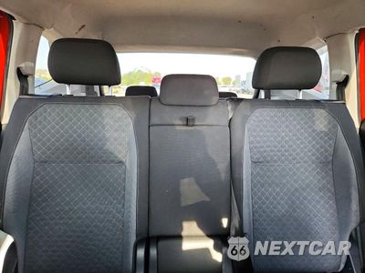Zdjęcie 10 z 13 samochodu: 2019 VOLKSWAGEN TIGUAN S VIN:3VV1B7AX7KM132029 - miniatura