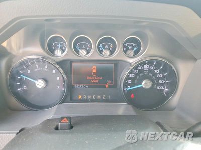 Zdjęcie 9 z 13 samochodu: 2016 FORD F350 SUPER DUTY VIN:1FT8X3B6XGEA07858 - miniatura