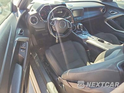 Zdjęcie 8 z 12 samochodu: 2017 CHEVROLET CAMARO LT VIN:1G1FB1RX3H0150988 - miniatura